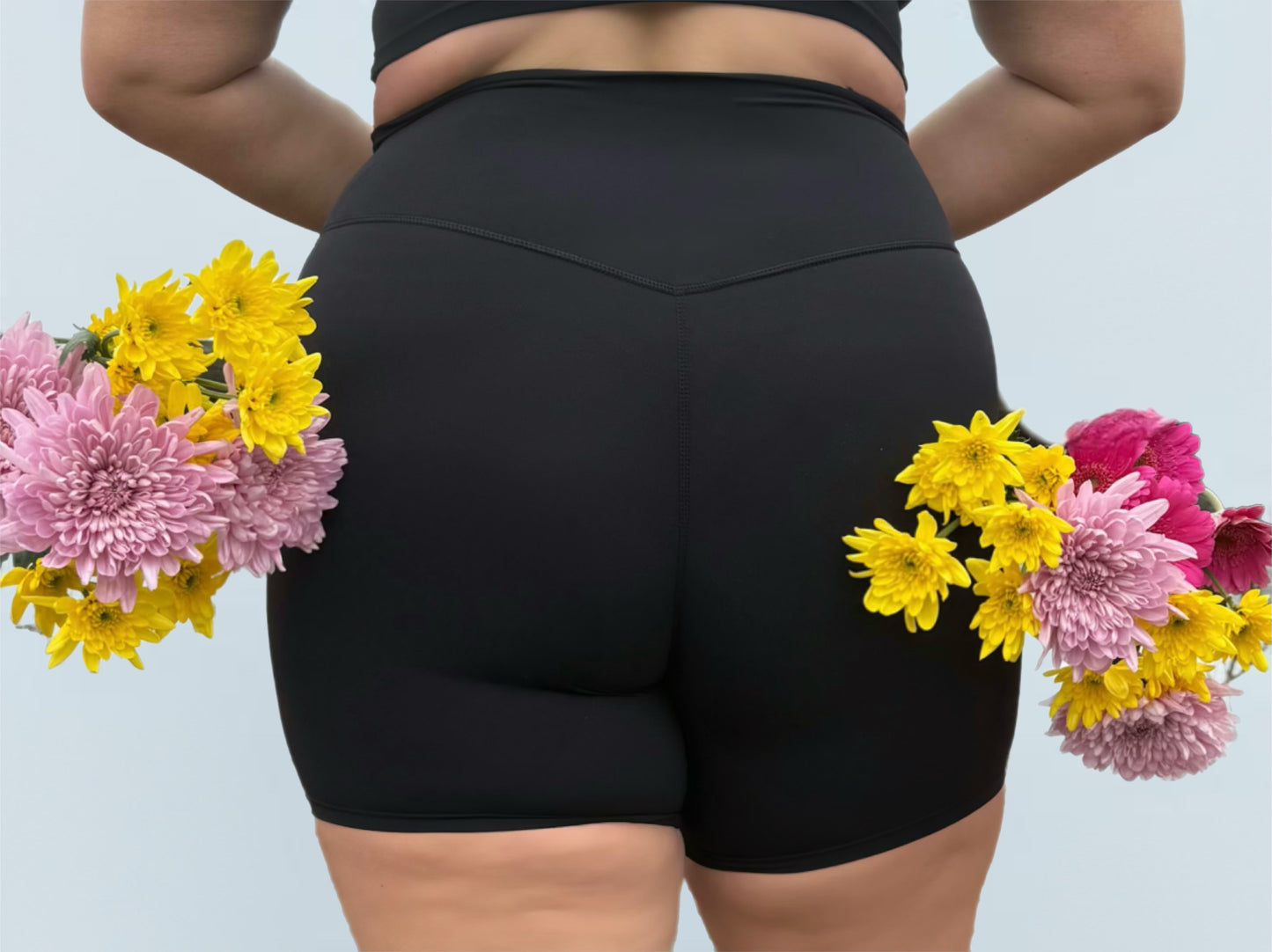 Petunia-1 shorts PLUS SIZE